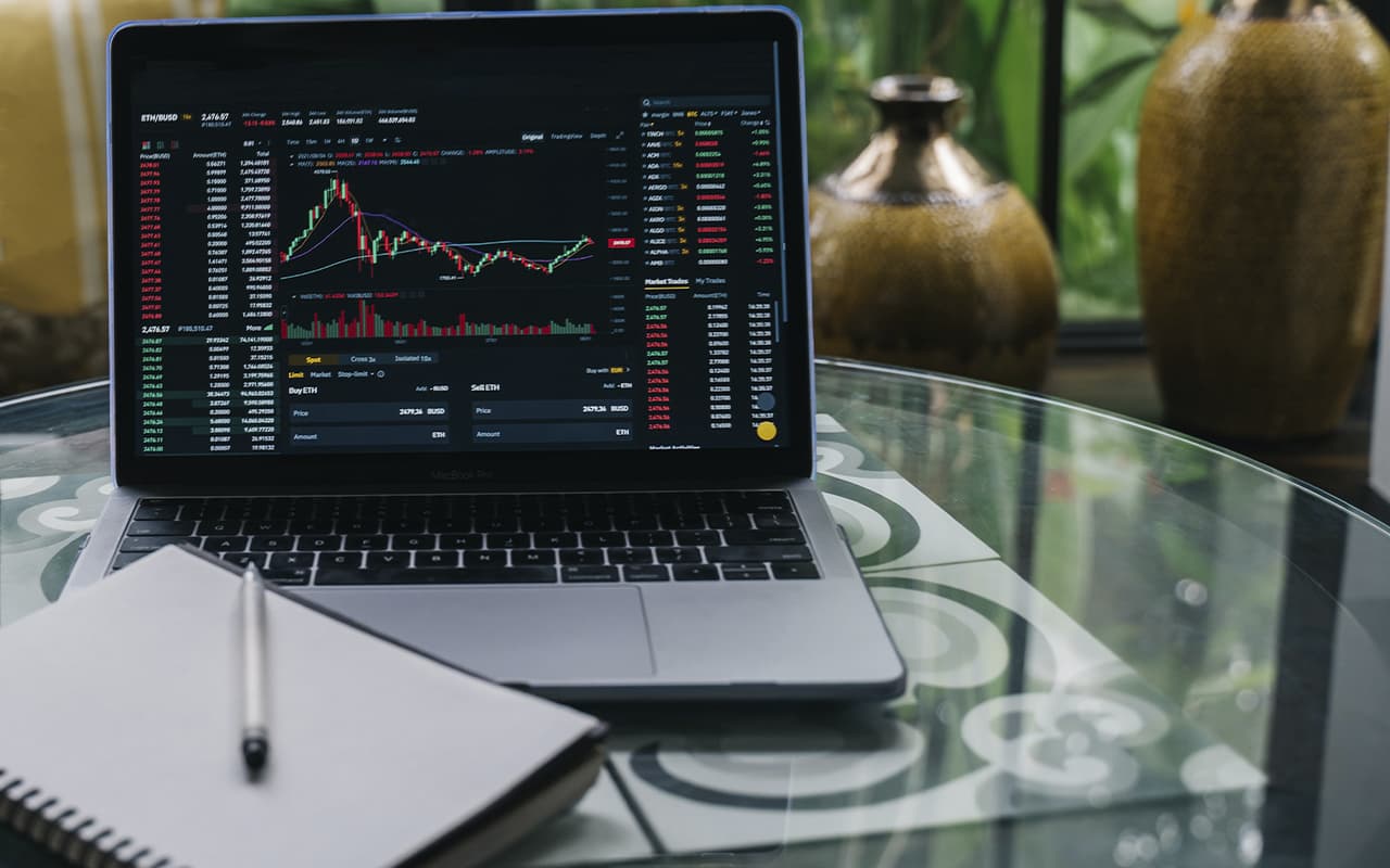 AI and cryptocurrencies: what to expect?